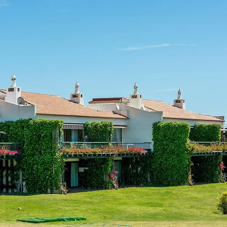 Holiday home Pedras Del Rey *